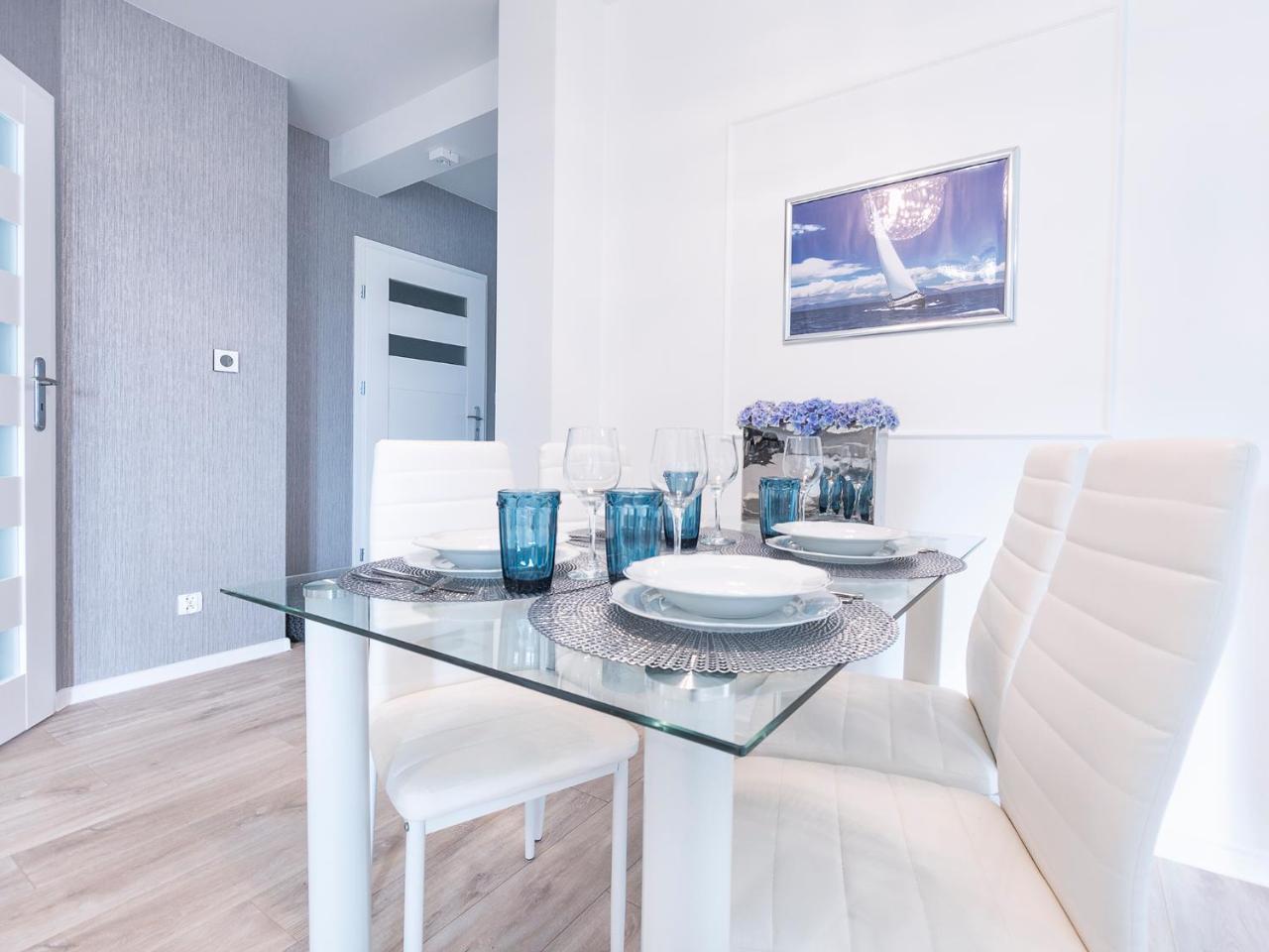 Vacationclub - Bałtycka 6 Apartament 11 * Kołobrzeg
